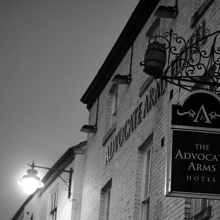 Advocate Arms Hotel Маркет Рейзън Екстериор снимка
