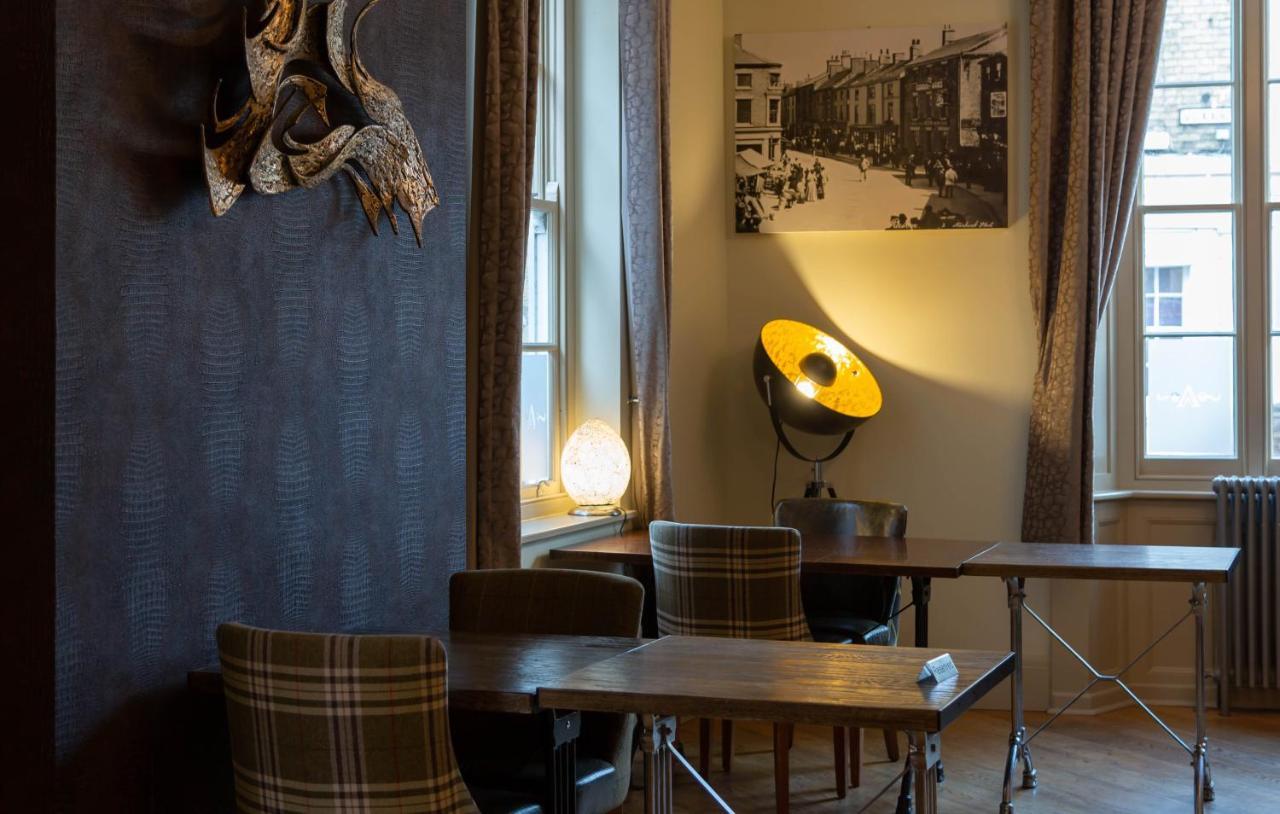 Advocate Arms Hotel Маркет Рейзън Екстериор снимка